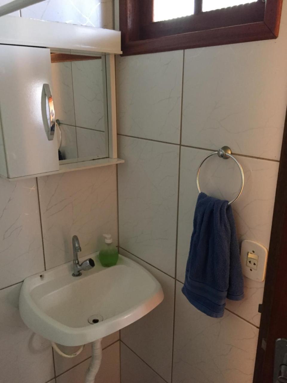 Hostel Mueller Na Praia De Mocambique Флорианополис Экстерьер фото